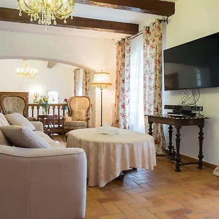 Luxury Loupantou Willa *